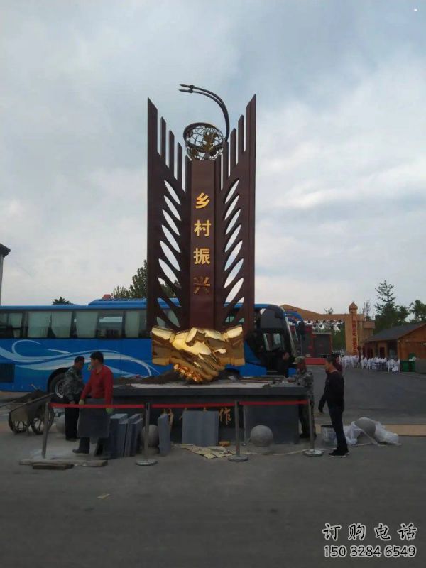 握手雕塑服务商,街景小品,点击不锈钢握手雕塑厂家 握手雕塑服务商,街景小品,点击不锈钢握手雕塑厂家