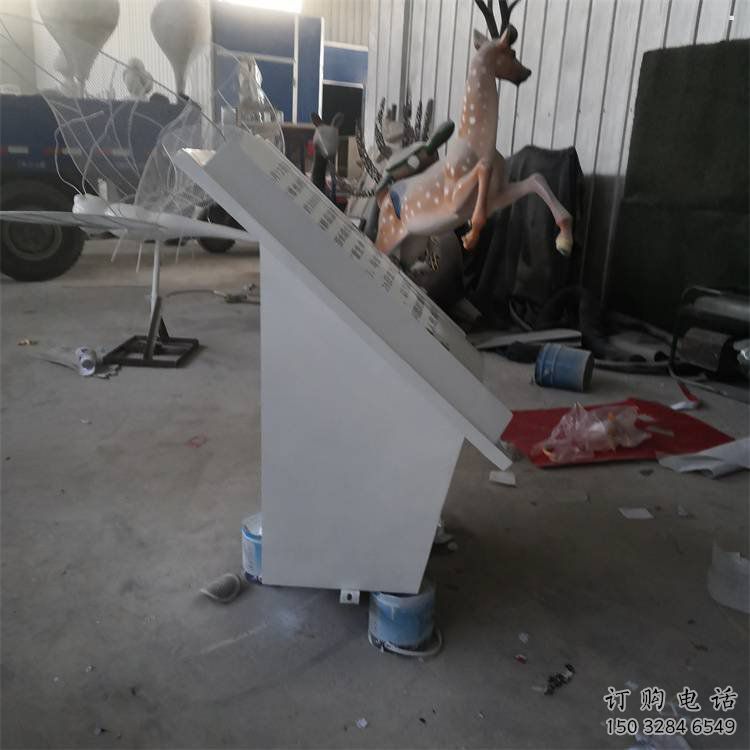 金属铜书本雕塑指用,户外摆放,铜书本雕塑厂家通用 金属铜书本雕塑指用,户外摆放,铜书本雕塑厂家通用