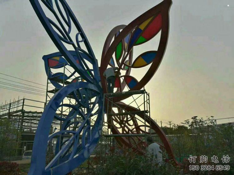 灯光树叶景观雕塑，小区雕塑，景观灯光树叶雕塑提供