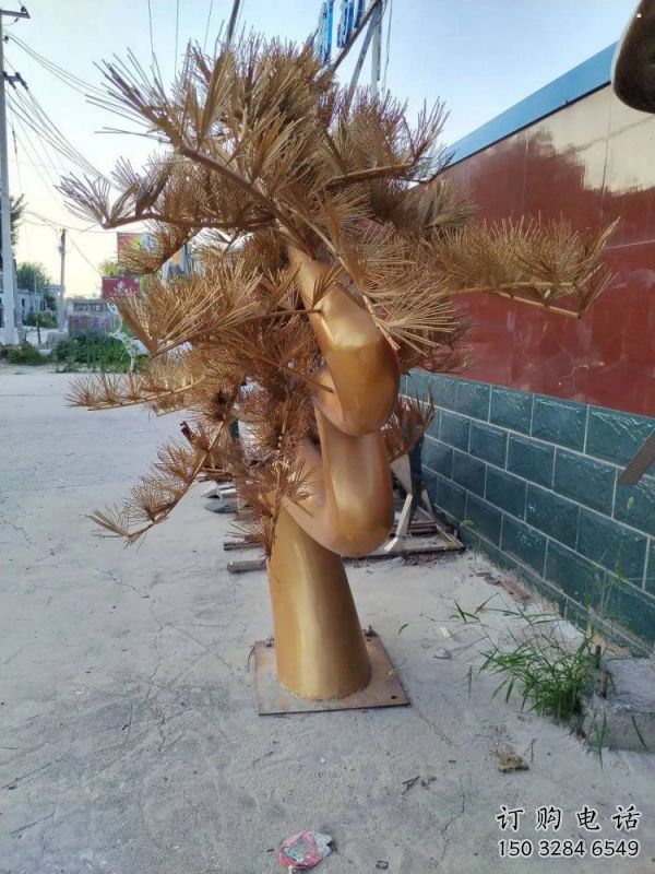 庭院松树雕塑