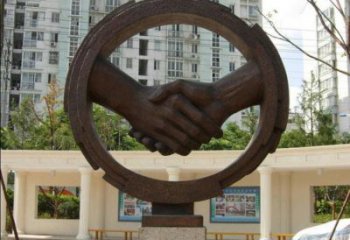 喷漆握手雕塑