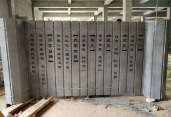 镜面竹简雕塑