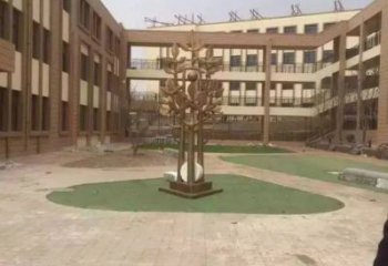发财树雕塑供应，静态雕塑，不锈钢发财树雕塑定制