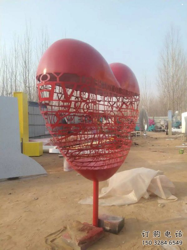 烤漆心形球雕塑 烤漆心形球雕塑