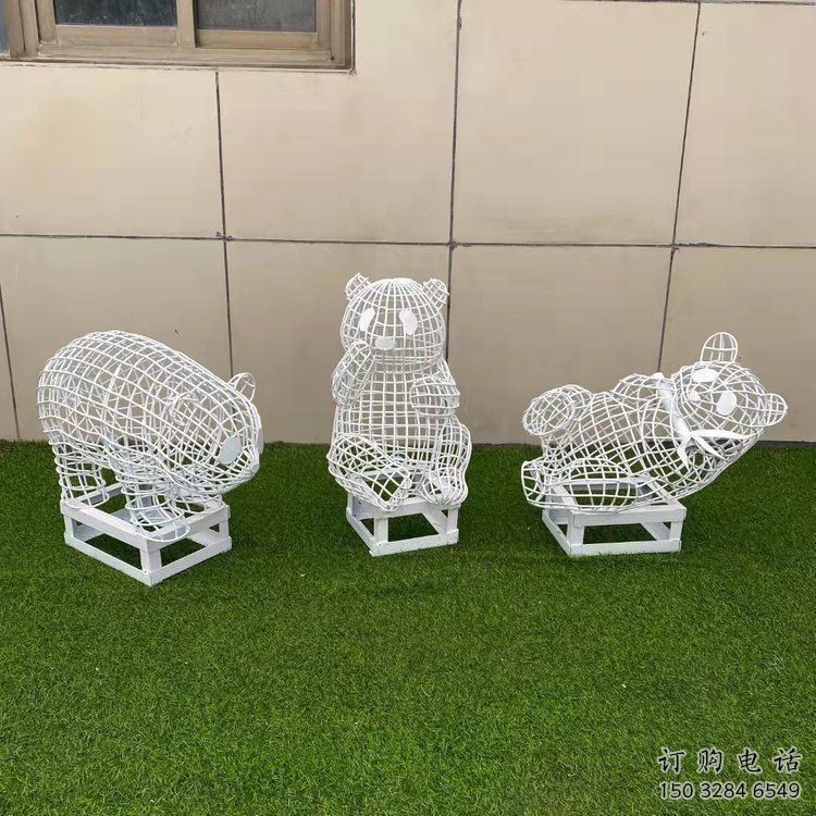 广场熊猫雕塑优价,钢管组合,镂空熊猫雕塑厂家 广场熊猫雕塑优价,钢管组合,镂空熊猫雕塑厂家