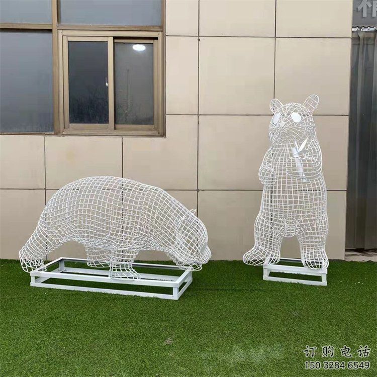 熊猫雕塑精选,街头艺术,公园镂空熊猫雕塑承接 熊猫雕塑精选,街头艺术,公园镂空熊猫雕塑承接