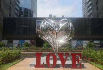 彩绘景观love雕塑生产，景区案例，彩绘不锈钢love雕塑优选