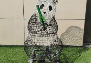 熊猫雕塑常用，公园小品，镂空熊猫雕塑生产商