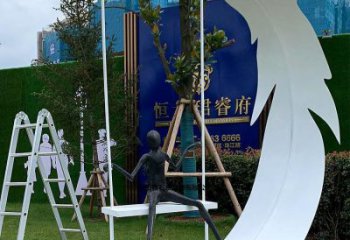 几何羽毛雕塑