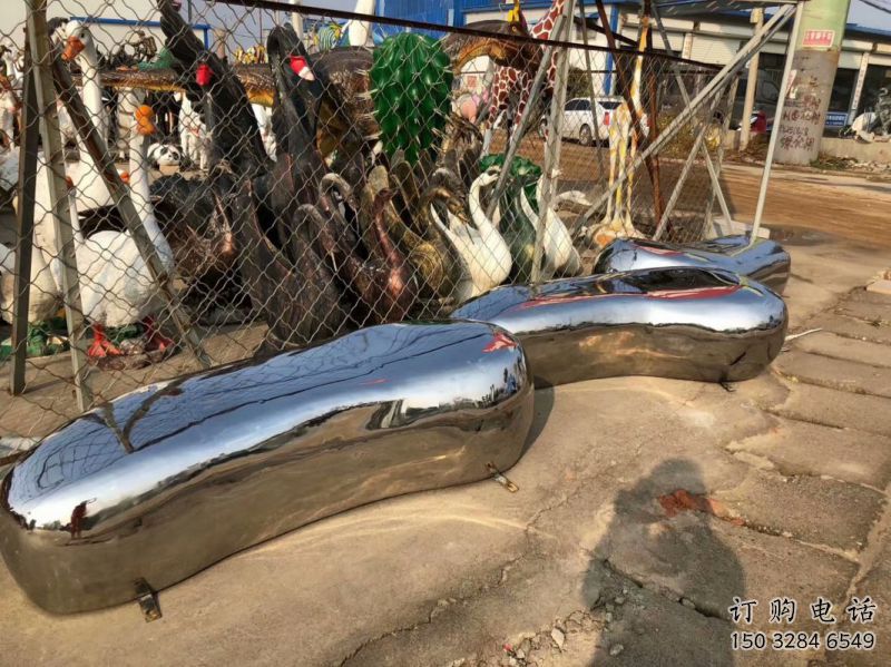 公园坐凳雕塑,喷砂发光雕塑,锻造工艺 公园坐凳雕塑,喷砂发光雕塑,锻造工艺