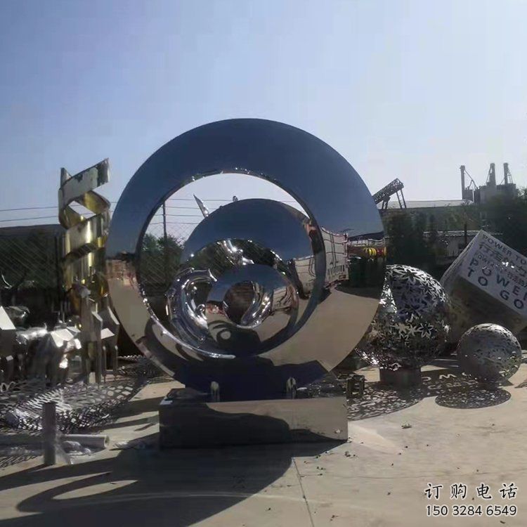 步行街圆环雕塑,锻造景观雕塑,镂空方式 步行街圆环雕塑,锻造景观雕塑,镂空方式