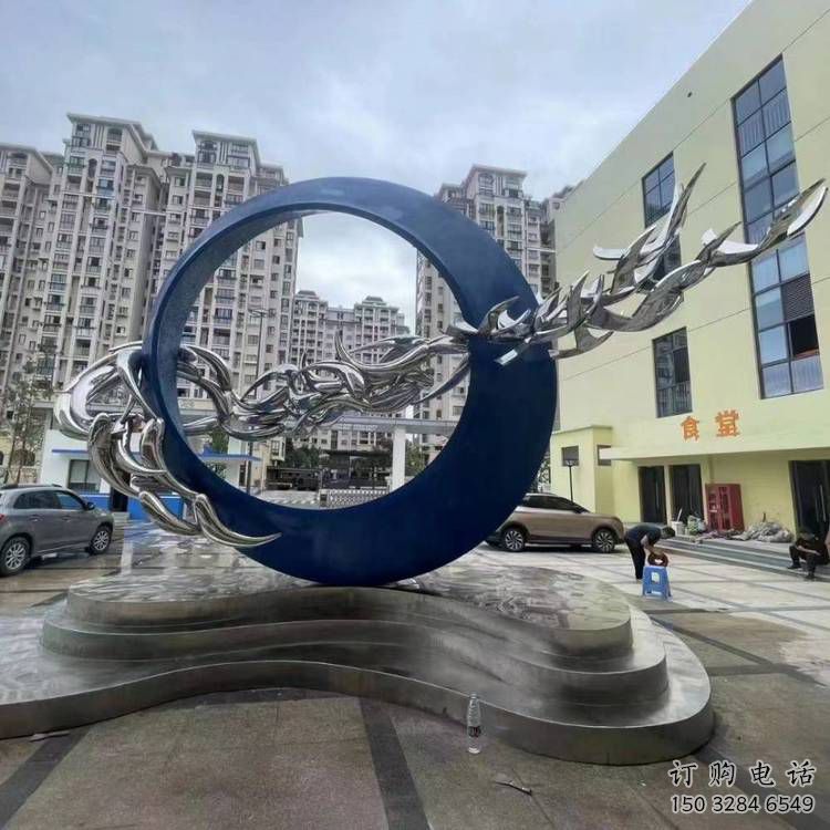 圆环雕塑定做，小区摆件，烤漆圆环雕塑制作