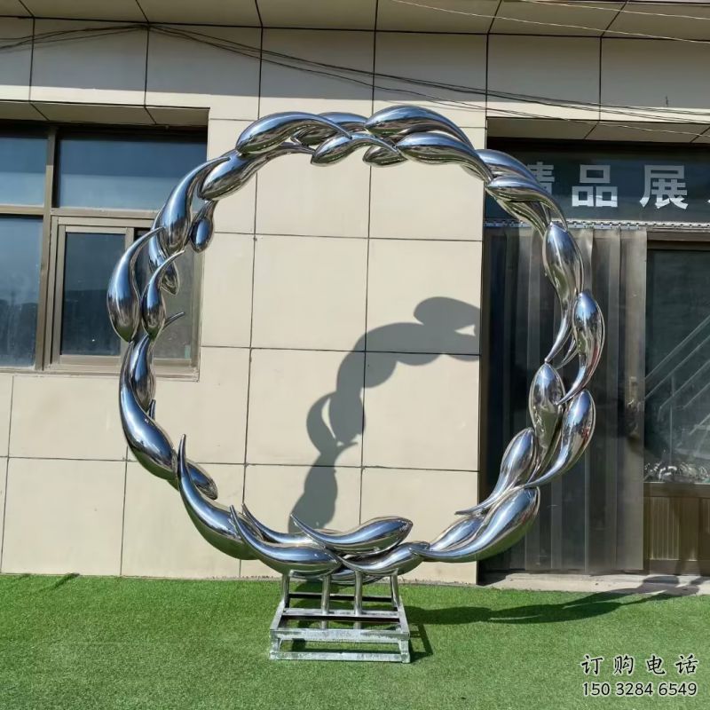 金鱼雕塑订做特供,室外软装,标志圆环金鱼雕塑供应 金鱼雕塑订做特供,室外软装,标志圆环金鱼雕塑供应