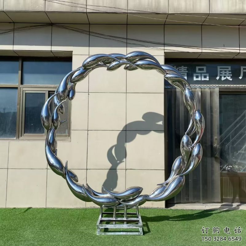 金鱼雕塑定价,街景小品,环境圆环金鱼雕塑批发 金鱼雕塑定价,街景小品,环境圆环金鱼雕塑批发