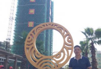 圆环雕塑服务商，美陈雕塑，烤漆圆环雕塑厂家精选