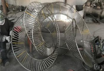 圆环雕塑供需，美陈雕塑，欧式镂空圆环雕塑承接