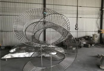 圆环雕塑批发，静态雕塑，主题镂空圆环雕塑标准