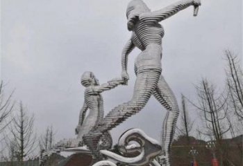 火炬人雕塑，镜面工艺-不锈钢螺旋造型雕塑