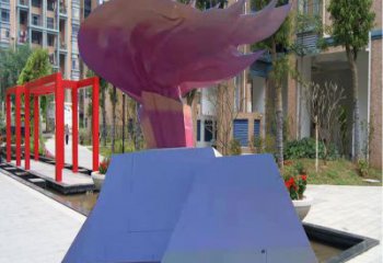 村口火焰雕塑