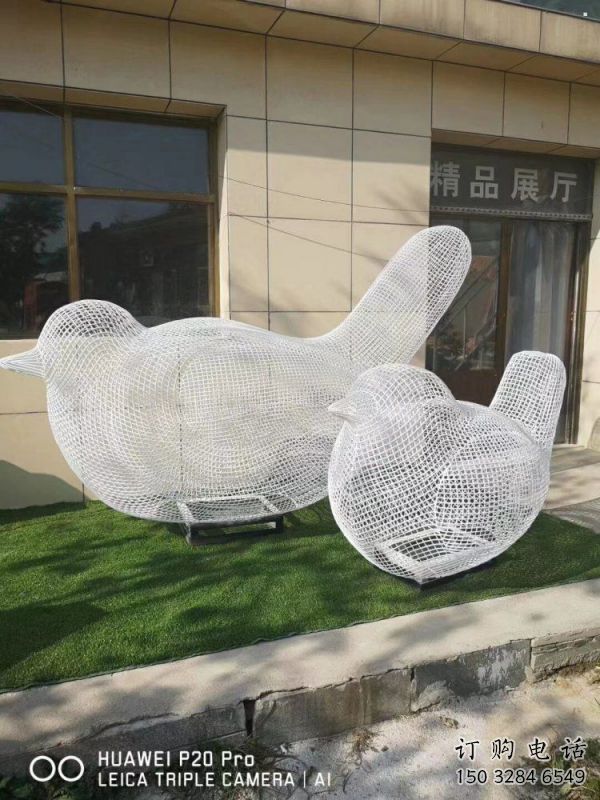 镂空鸟雕塑观赏型,街景小品,铁艺小鸟雕塑厂家常用 镂空鸟雕塑观赏型,街景小品,铁艺小鸟雕塑厂家常用