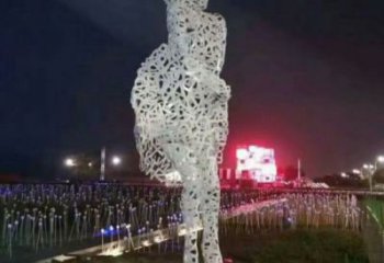 镂空人物雕塑预定，城区小品，现代铁艺人物雕塑制造商