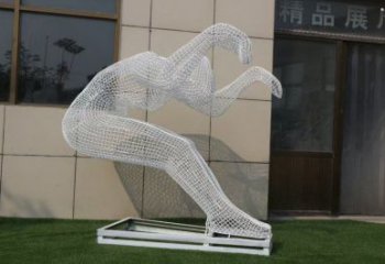 户外镂空体育雕塑通用，运动员雕塑，铁艺人物雕塑供应