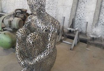 镂空人物雕塑选定，美陈雕塑，现代铁艺字母人物雕塑优选