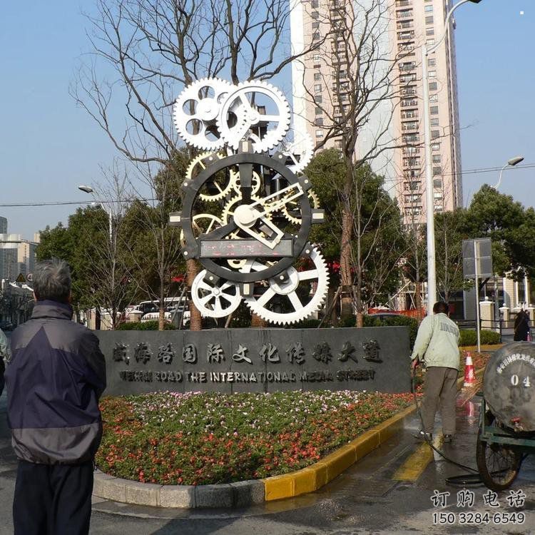 车轮雕塑制造,酒店摆件,文化景观车轮雕塑选定 车轮雕塑制造,酒店摆件,文化景观车轮雕塑选定