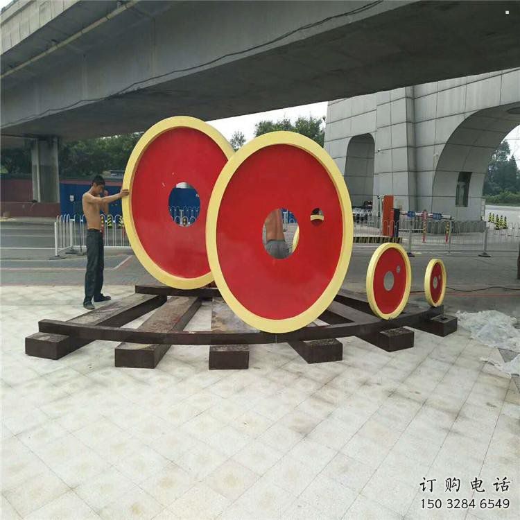 景区车轮雕塑供给,美陈雕塑,大型车轮雕塑供求 景区车轮雕塑供给,美陈雕塑,大型车轮雕塑供求
