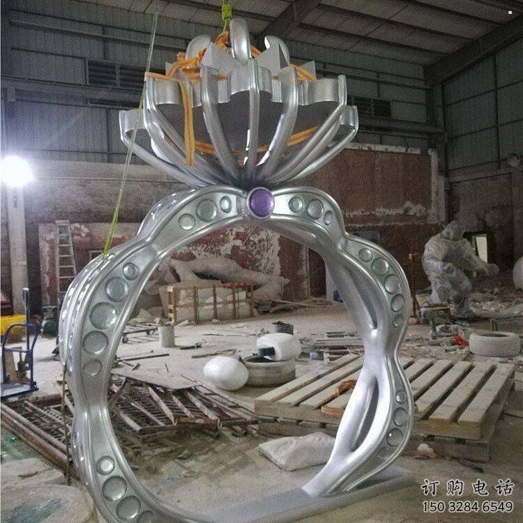 不锈钢钻戒雕塑制造,白钢构件,钻戒雕塑提供 不锈钢钻戒雕塑制造,白钢构件,钻戒雕塑提供