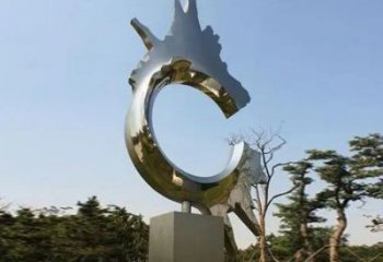 公共车轮雕塑订做，城市装饰，景观车轮雕塑展品