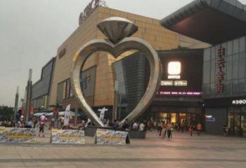 公园指环雕塑