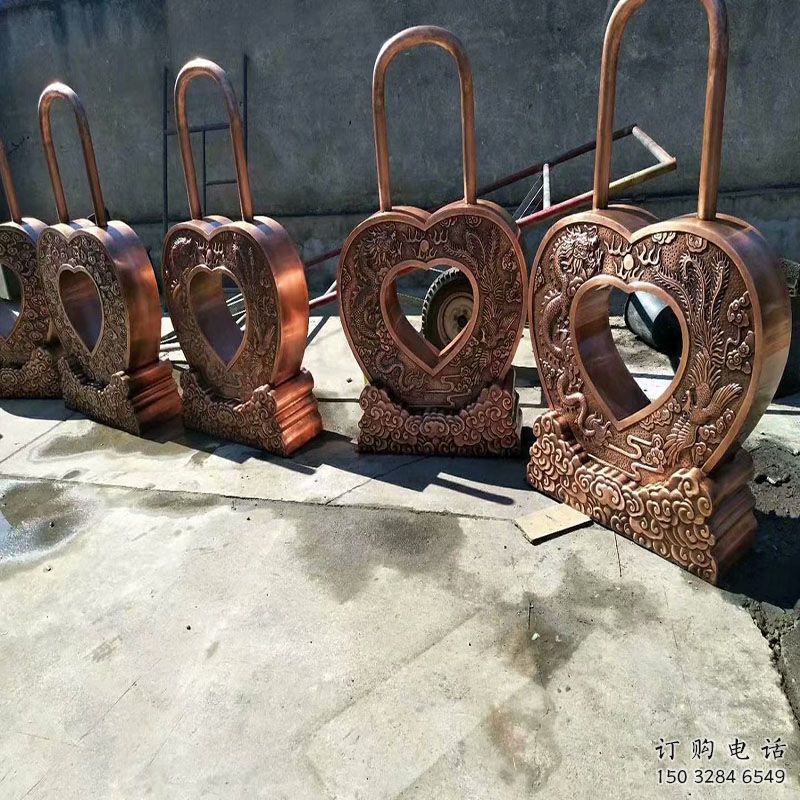 商场锁子雕塑常用,公园小品,锁子雕塑生产商 商场锁子雕塑常用,公园小品,锁子雕塑生产商