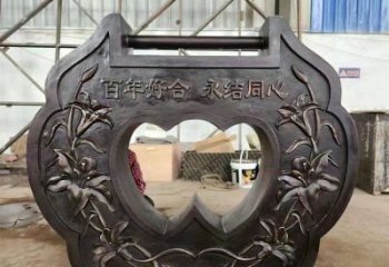 钢铸锁子雕塑定价，街头雕塑，烤漆玻璃钢锁子雕塑定价