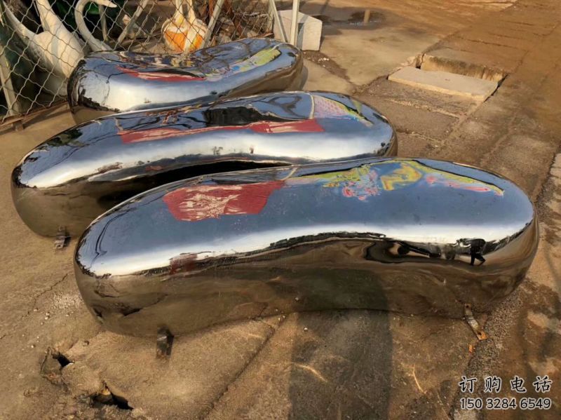 萍乡坐凳雕塑,小区园林雕塑,不锈钢镜面效果 萍乡坐凳雕塑,小区园林雕塑,不锈钢镜面效果