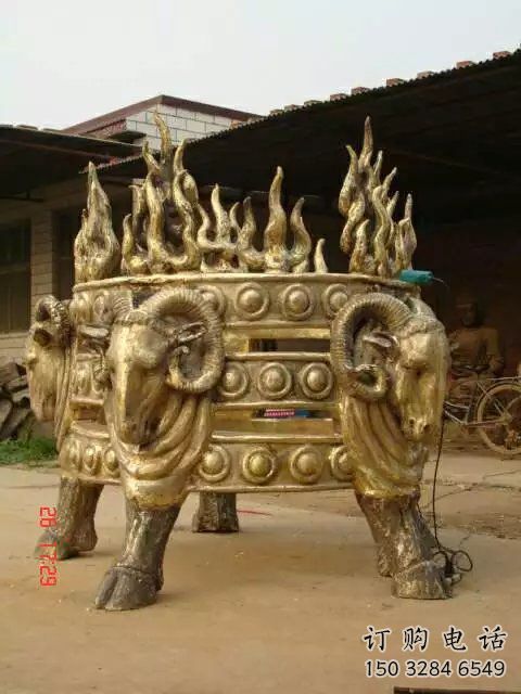 城关广场福鼎雕塑 城关广场福鼎雕塑