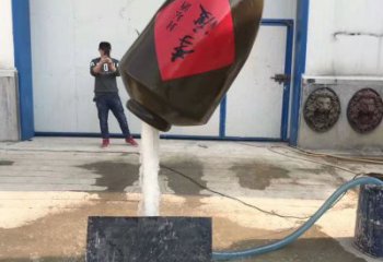 黑龙江异形天壶雕塑流水效果